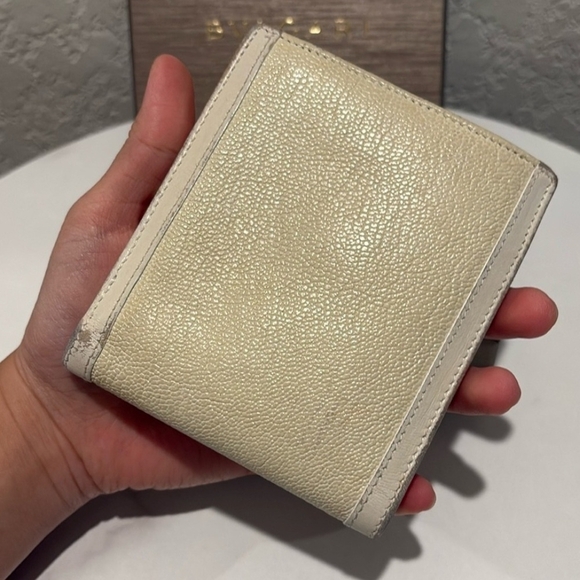 Bulgari Cream Leather Men's Wallet - Picture 3 of 13